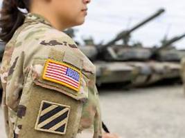 Keine ideologische Agenda: Pentagon überprüft Leistung seiner Soldatinnen