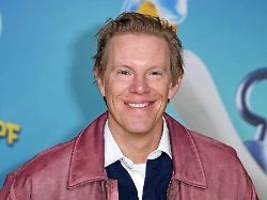 Teilnahme bestätigt: Bei Let's Dance wird es für Comedian Simon Gosejohann ernst