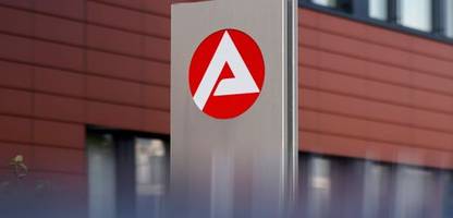 bundesagentur für arbeit: arbeitslosenzahl steigt im dezember wieder