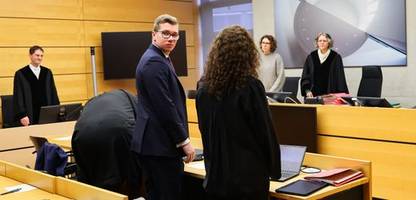 daniel halemba: afd-politiker wegen des vorwurfs der volksverhetzung vor gericht