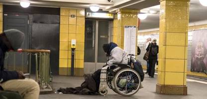obdachlos in der kälte: wie sie wohnungslosen jetzt helfen können