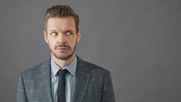 Florian Schroeder will nicht glücklich sein – und testet trotzdem LSD-Trip