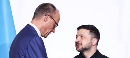 was die truppen-ankündigung des kanzlers bedeutet