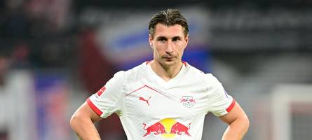 rinderbrühe, rohe leber und red bull