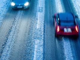 Wetter in Bayern: DWD warnt: Spiegelglatte Straßen durch Sturmtief „Elli“