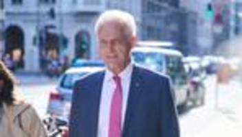 CSU-Klausur: Beamten touchiert? Ermittlungen gegen Ex-Minister Ramsauer