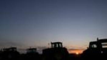 Demonstration: Bauernproteste an vier Auffahrten der A9 bei Coswig