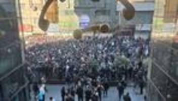 Neue Protestwelle: Aktivisten: 45 Demonstranten im Iran getötet