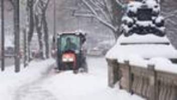 Unwetterwarnung: Senat warnt: Aufenthalt im Freien vermeiden