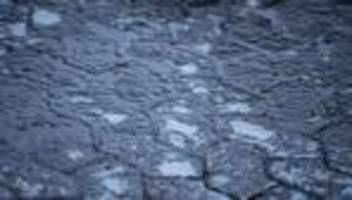 winterwetter: streusalz auf gehwegen in braunschweig vorübergehend erlaubt