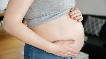 Ozempic-Baby: Mit Abnehmspritze wurde Julia unerwartet schwanger