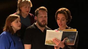 wenn das grauen in den sätzen wohnt: „welche farbe hat erinnerung“