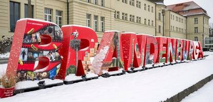 brandenburg: zwei verbliebene bsw-minister verlassen ebenfalls partei