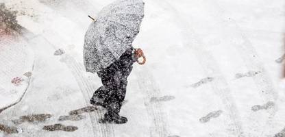schnee in hamburg: wie der schnee selbst die hässlichsten straßen verändert