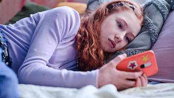 mit intimen bildern erpresst: meine tochter hätte sich fast das leben genommen