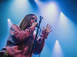 Pop: Schlecht gelaunte Musik, die unfassbar viel Freude macht