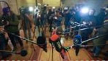 prozesse: white tiger-anwältin: angeklagter in u-haft verprügelt