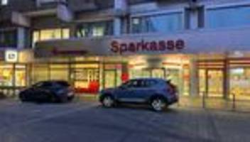 Realer Krimi gibt Rätsel auf: Reul kritisiert Informationsfluss nach Gelsenkirchener Coup