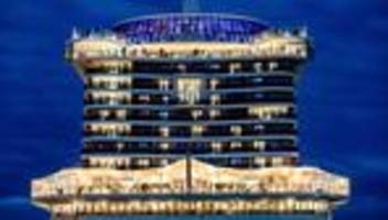 Schifffahrt: Sturmtief: Kreuzfahrtschiff kehrt vorzeitig zurück