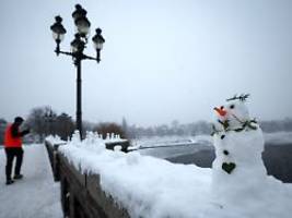 Kein Jahrhundert-Event: Elli verursacht viele Unfälle, doch die Katastrophe bleibt aus