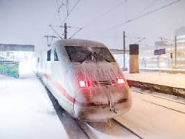 Wichtiges Drehkreuz: Deutsche Bahn stellt Zugverkehr im Großraum Hannover ein