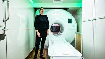 24 tonnen schwer, aber hochsensibel: der mobile mrt