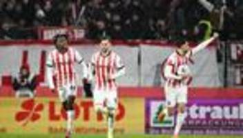 Fußball-Bundesliga: Dank Joker Matanovic: Freiburg gewinnt gegen den HSV