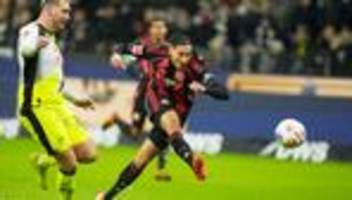 Fußball-Bundesliga: Ganz besonderer Tag: Ebnoutalibs glänzendes Debüt