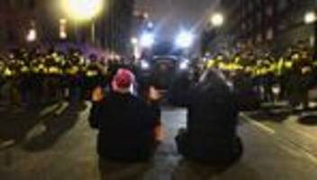 Minneapolis: Bürgermeister von Minneapolis ruft zu gewaltlosem Protest auf