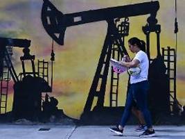 diskussion um reserven: spaniens größter Ölkonzern will in venezuela investieren