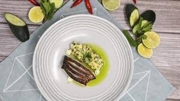 adlerfischfilet mit gurken-avocado-tatar und limettencreme aus dem „le faubourg“