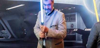 Markus Söder: Filmfan Söder wird nach Hüft-OP zum anstrengenden Patienten