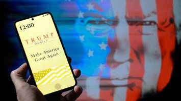 trump will goldenes smartphone bauen – und lässt kunden schon jetzt zahlen