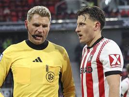 Umstrittenes Tor in Freiburg: Ein „grenzwertig normaler, fußballtypisch robuster Einsatz“?