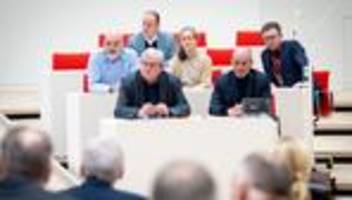 Erklärung der Fraktion: Nach Koalitionsbruch: BSW-Spitze wettert gegen Crumbach