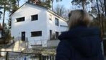 Nach Zwangsversteigerung: Streit um Grundstück in Rangsdorf: Land sitzt mit am Tisch