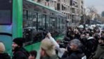kämpfe in syrien: kurdische kräfte zeigen sich zu abzug aus aleppo bereit