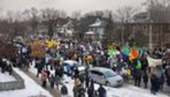 usa: landesweite proteste gegen einwanderungsbehörde ice