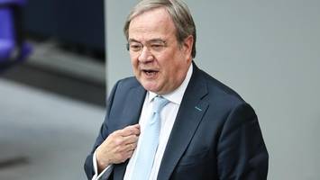 armin laschet wirft merz-ministern mangelnde eigenständigkeit vor