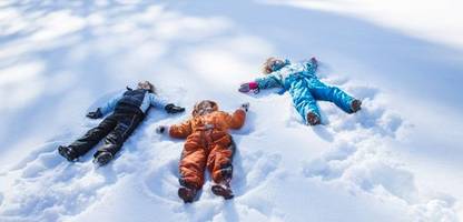 winter in deutschland: wie sie ihr kind richtig vor kälte schützen
