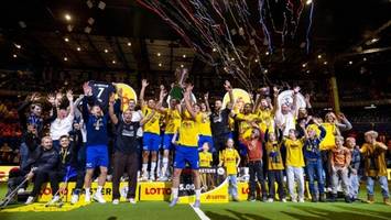 dorfclub im siegestaumel: sv todesfelde gewinnt lotto-masters in kiel