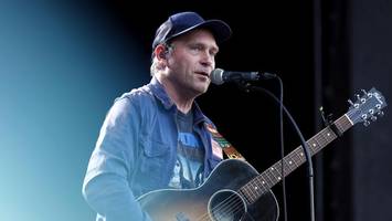 Thees Uhlmann: Sven Regener fand es gut, dass er sein Publikum beschimpfte