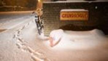 Nach starken Schneefällen: Schulen im Landkreis Peine ab morgen mit Präsenzunterricht