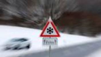 Wetter: Gefrierender Regen verursacht erhöhte Glatteisgefahr