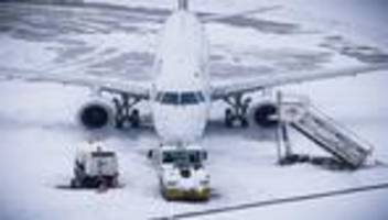 Winterwetter: Flugbetrieb in Hannover und Bremen weitgehend normal