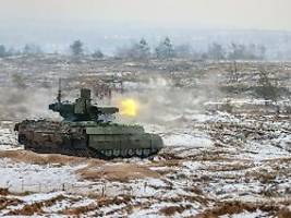 Schlachtfeld als Werbefläche: Kreml prahlt mit Auftragsrekord für Waffen