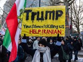 Sie wollen verhandeln: Trump erwägt sehr drastische Optionen im Iran