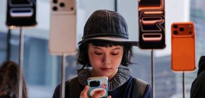 Apple hat 2025 weltweit die meisten Smartphones verkauft