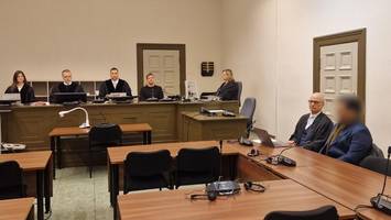 an heizungsrohr gefesselt: ex-frau und freundin brutal vergewaltigt?