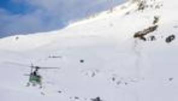 abfahrt in den tod: zwölfjähriger stirbt bei lawinenunglück in Österreich